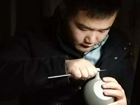 供春壶第二十二代传承人——陈牧